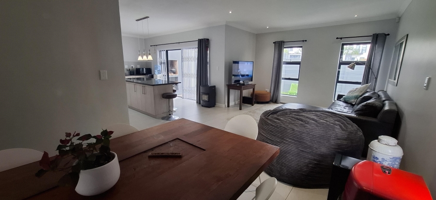 To Let 3 Bedroom Property for Rent in Langeberg Ridge Western Cape